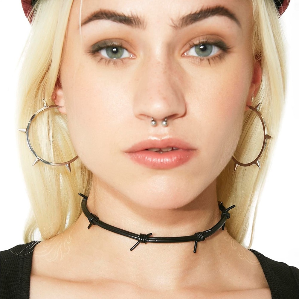 ❌SOLD❌ Dolls Kill barb wire choker